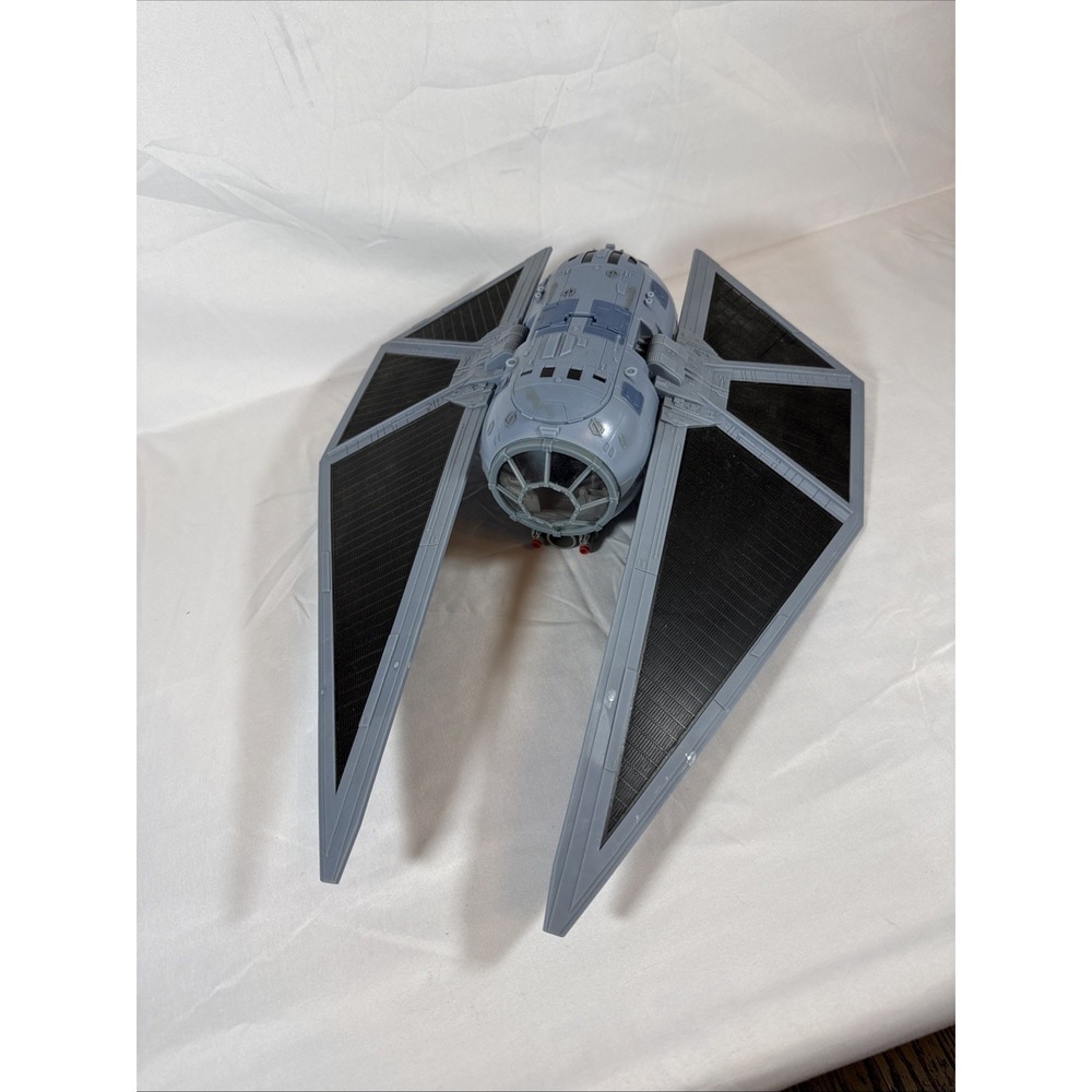 Star Wars Hasbro 2016 Rogue One TIE Striker Vehicle Toy Imperial Ship